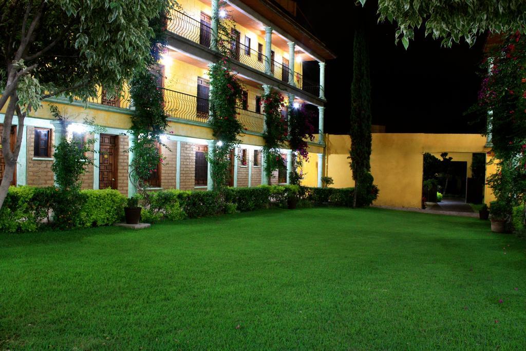 Hotel Oaxtepec Exteriör bild